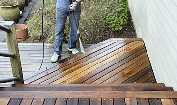 power washing deck steps